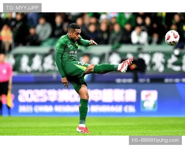 北京国安中场控制难以支撑比赛节奏，近期表现波动对球队整体稳定性造成挑战