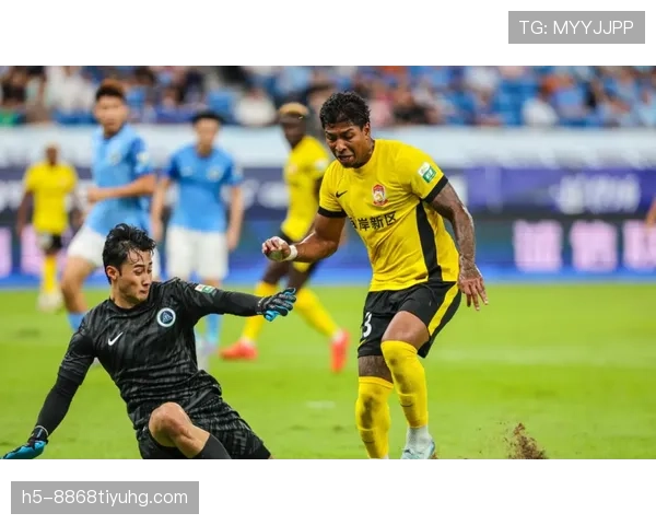 红牌规则：裁判判罚核心情形与关键判定条件