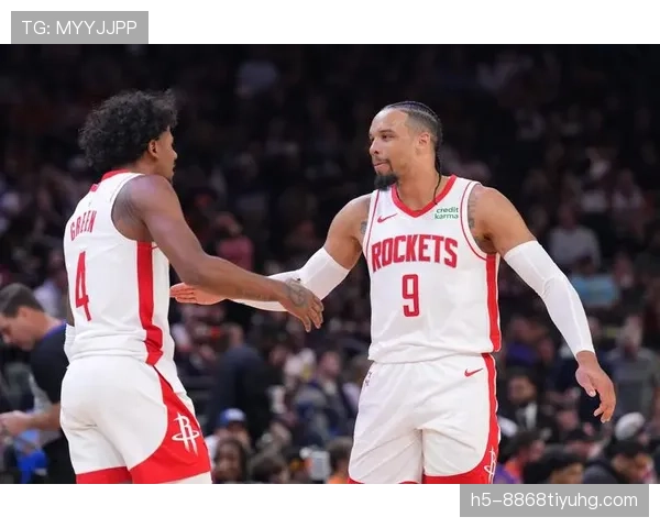 申京挡拆制造错位拉开火箭进攻空间较上季更具威胁